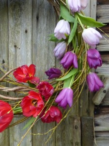 Spring_door_wreath